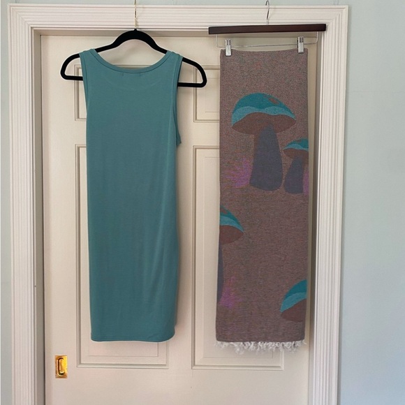 Jet Set Front Side Tie Dress Light Teal Green Medium + Teal Travel Blanket SET 2 - Picture 8 of 14